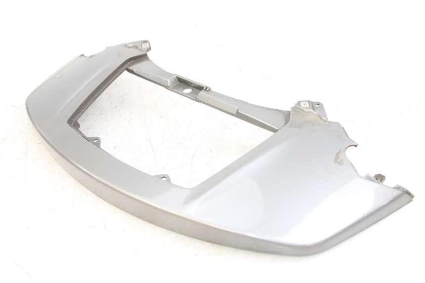 photo de OBERES HINTERES VERKLEIDUNGSTEILVERBINDER PIAGGIO X10 125 (2012 - 2017) - Geprüftes Gebrauchtteil