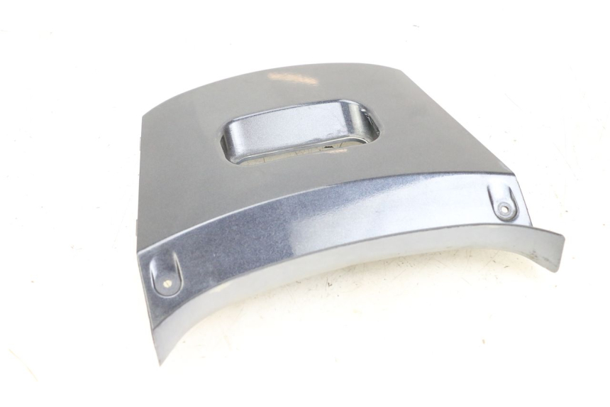 photo de VERKLEIDUNG HINTEN MITTE OBEN KYMCO XCITING 250 (2006 - 2009) - Alternative Perspektive