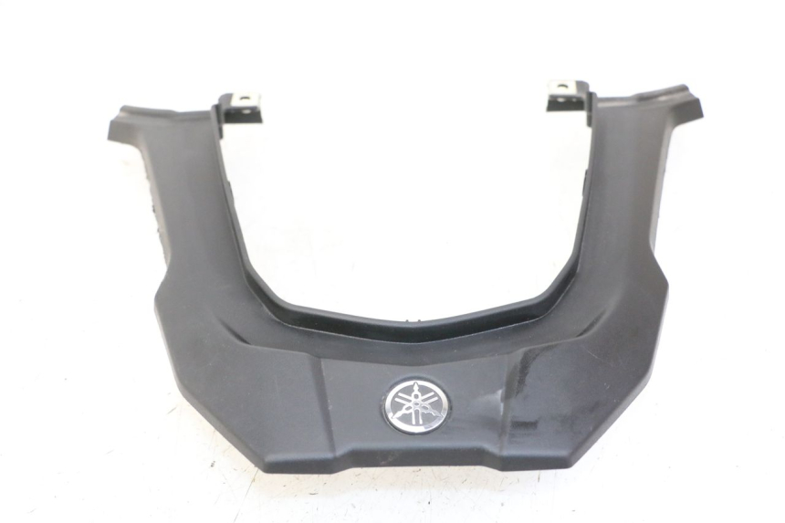 photo de VERKLEIDUNG HINTEN MITTE OBEN YAMAHA TRACER 7 700 (2020 - 2024) - Details der Befestigungspunkte