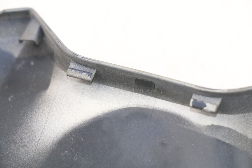 photo de VERKLEIDUNG HINTEN MITTE OBEN YAMAHA YP T-MAX TMAX 530 (2017 - 2020) - Alternative Perspektive