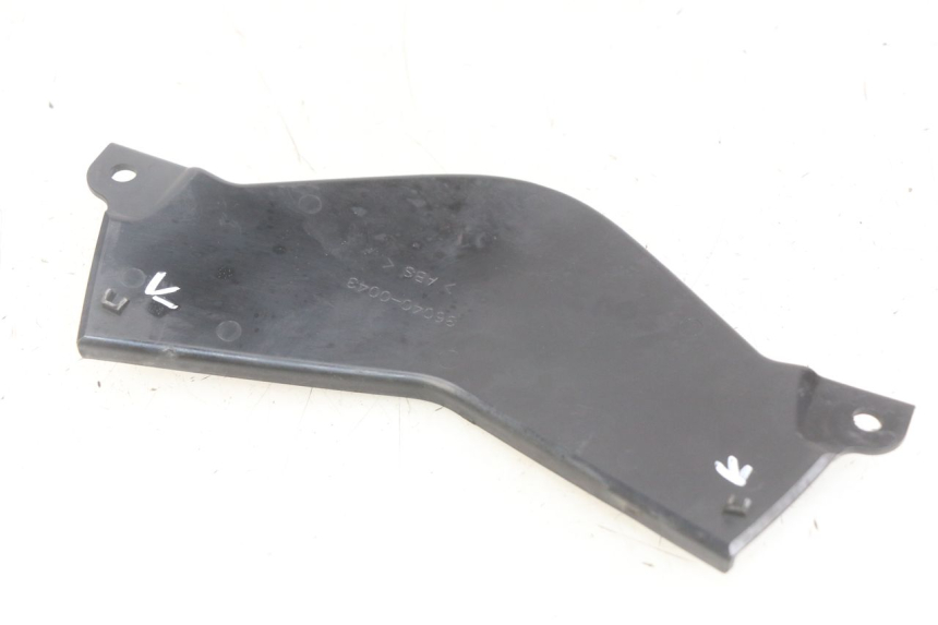 photo de OBERE HINTERE VERKLEIDUNGSVERBINDUNG KAWASAKI Z 750 (2007 - 2013) - Hauptansicht