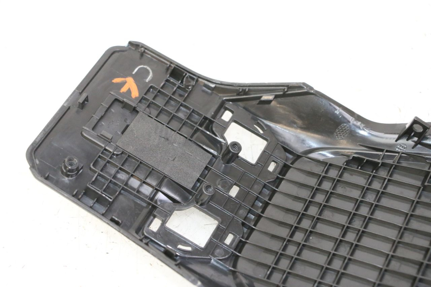 photo de VERKLEIDUNG HINTEN MITTE OBEN SEGWAY NINEBOT ZT3 PRO 1 - Geprüftes Gebrauchtteil