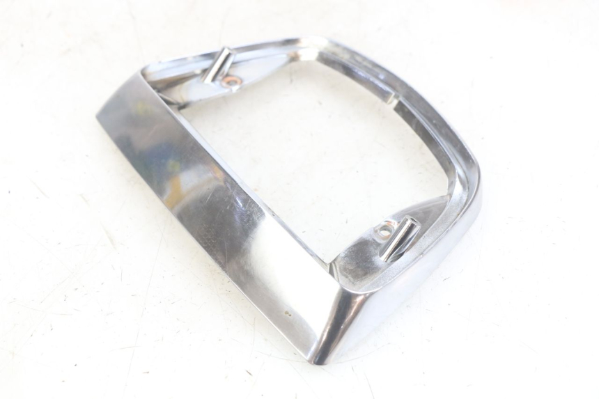 photo de HECKVERKLEIDUNG VERBINDUNG PIAGGIO VESPA S 2T 50 (2007 - 2014) - Zoom auf Gebrauchszustand