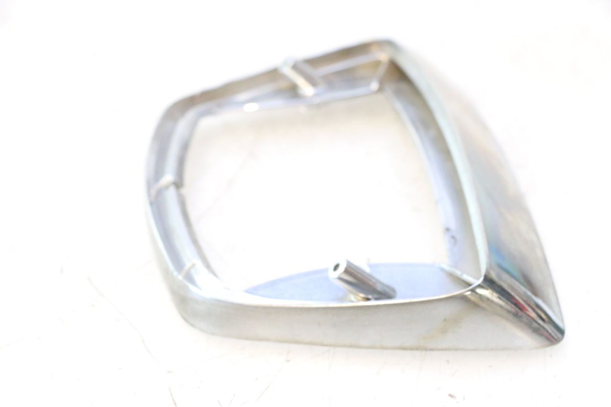 photo de HECKVERKLEIDUNG VERBINDUNG PIAGGIO VESPA S 2T 50 (2007 - 2014) - Detailansicht des Bauteils