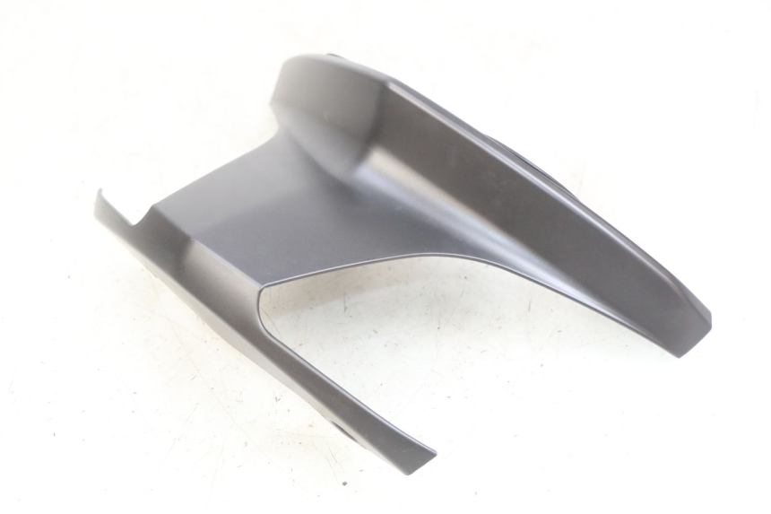 photo de HECKVERKLEIDUNG VERBINDUNG YAMAHA X-MAX XMAX 125 (2010 - 2013) - Technische Nahaufnahme