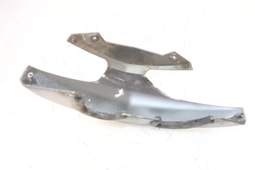 photo de HECKVERKLEIDUNG VERBINDUNG YAMAHA X-MAX XMAX 125 (2010 - 2013) - Details der Befestigungspunkte