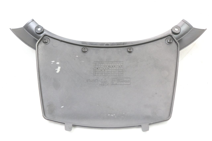 photo de HECKVERKLEIDUNG VERBINDUNG PIAGGIO X10 125 (2012 - 2017) - Technische Nahaufnahme