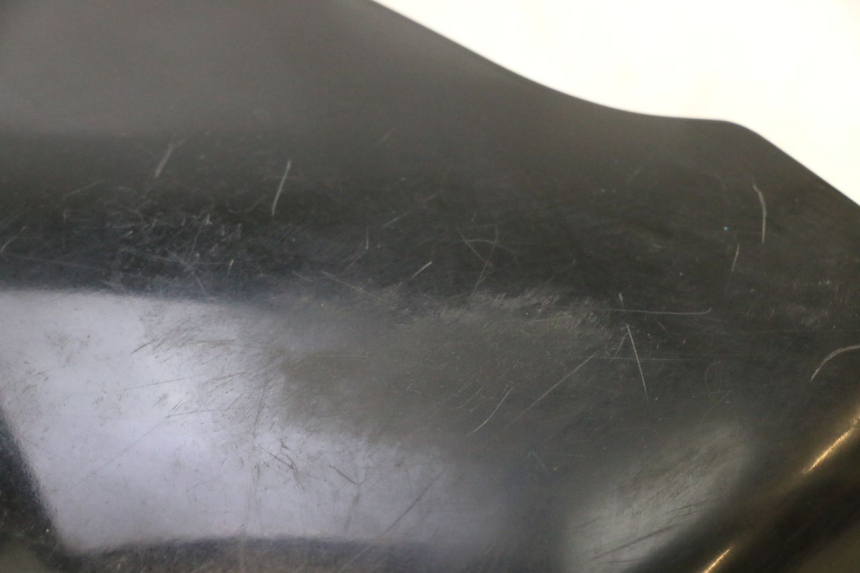 photo de VERKLEIDUNG HINTEN MITTE PIAGGIO X8 STREET 125 (2006 - 2007) - Technische Nahaufnahme