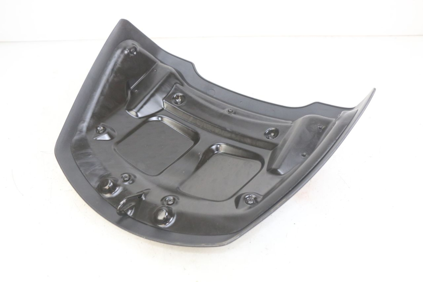 photo de HECKVERKLEIDUNG VERBINDUNG PIAGGIO X8 125 (2004 - 2007) - Detailansicht des Bauteils