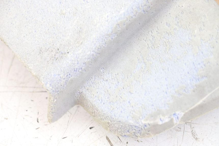 photo de VERKLEIDUNG HINTEN MITTE HYOSUNG XRX 125 (2000 - 2008) - Detailansicht des Bauteils