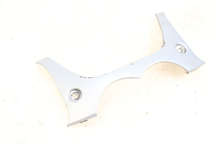 photo de VERKLEIDUNG HINTEN MITTE YAMAHA YN NEO'S 50 (1997 - 2004) - Alternative Perspektive