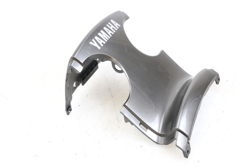 photo de VERKLEIDUNG HINTEN MITTE YAMAHA YP MAJESTY 125 (2002 - 2006) - Hauptansicht