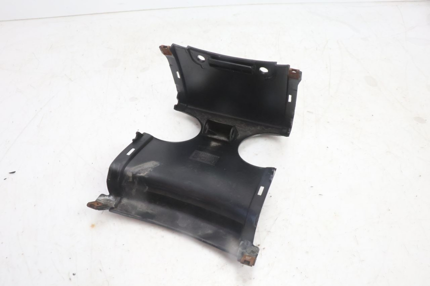 photo de HECKVERKLEIDUNG VERBINDUNG YAMAHA YP MAJESTY 125 (2007 - 2010) - Technische Nahaufnahme