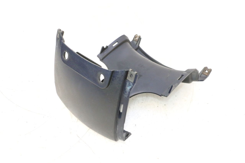 photo de VERKLEIDUNG HINTEN MITTE YAMAHA YP MAJESTY 125 (2002 - 2006) - Alternative Perspektive