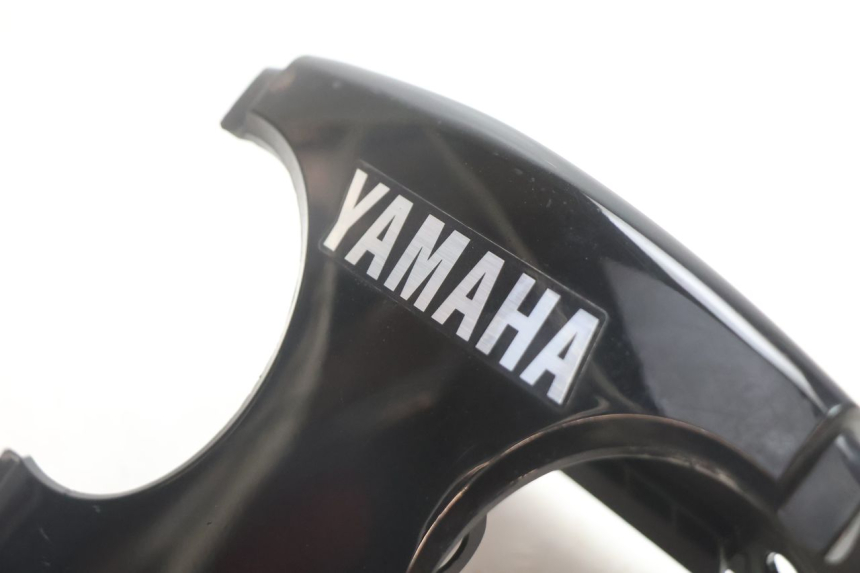 photo de VERKLEIDUNG HINTEN MITTE YAMAHA YP MAJESTY 125 (2002 - 2006) - Zoom auf Gebrauchszustand