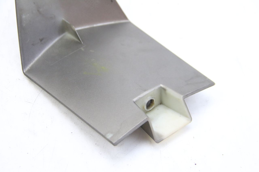 photo de VORDERE VERKLEIDUNGSVERBINDUNG PEUGEOT CITYSTAR 125 (2011 - 2017) - Technische Nahaufnahme