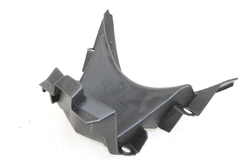 photo de VORDERE VERKLEIDUNGSVERBINDUNG PEUGEOT CITYSTAR 50 (2013 - 2017) - Detailansicht des Bauteils