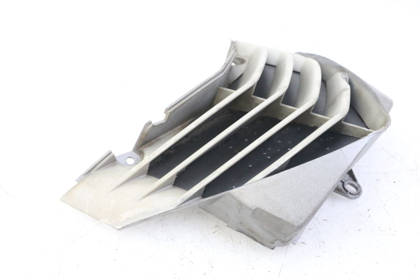 photo de FRONTVERKLEIDUNG MITTE PEUGEOT ELYSTAR 50 (2002 - 2014) - Alternative Perspektive