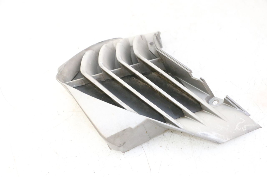 photo de FRONTVERKLEIDUNG MITTE PEUGEOT ELYSTAR 50 (2002 - 2014) - Gesamtansicht des Produkts