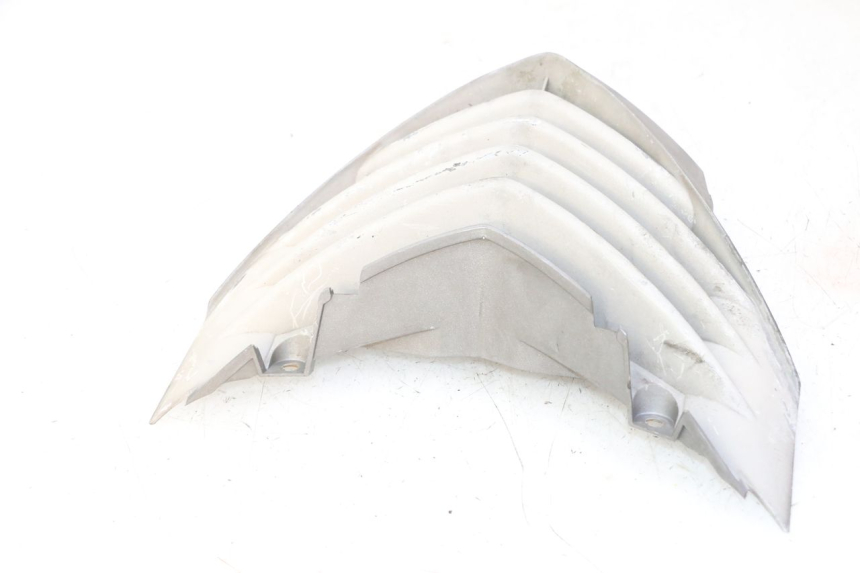 photo de FRONTVERKLEIDUNG MITTE PEUGEOT ELYSTAR 50 (2002 - 2014) - Details der Befestigungspunkte