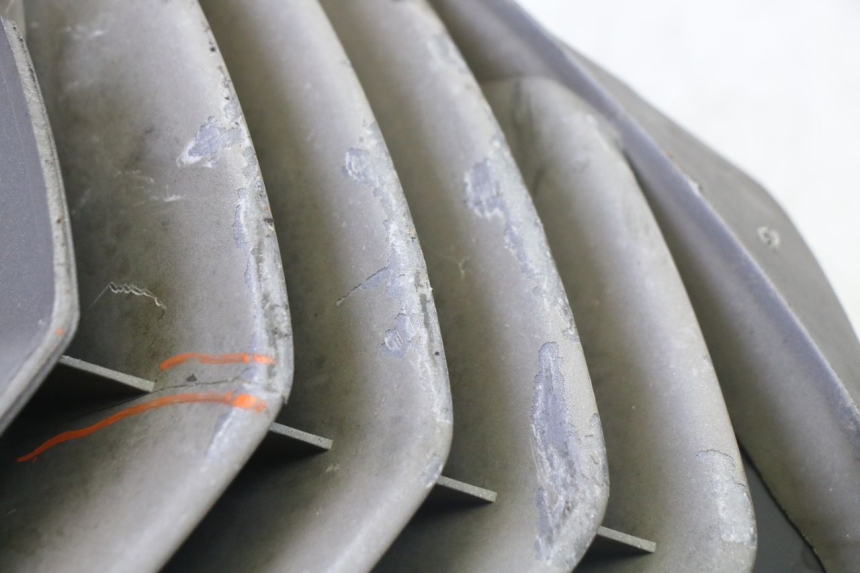 photo de FRONTVERKLEIDUNG MITTE PEUGEOT ELYSTAR 50 (2002 - 2014) - Gesamtansicht des Produkts