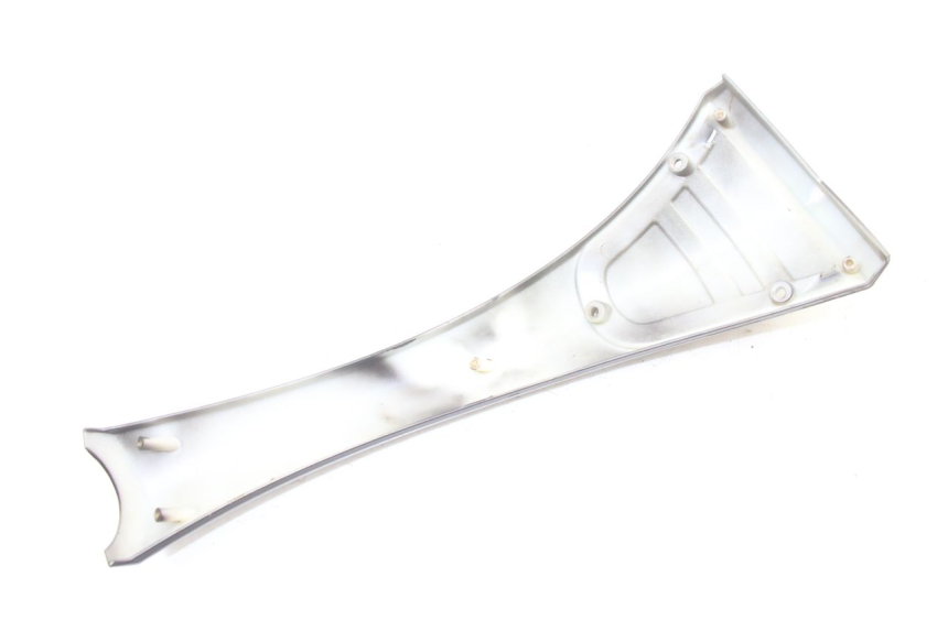 photo de VORDERER VERKLEIDUNGSANSCHLUSS VENESI FLY RETRO 4T 50 (2020 - 2025) - Zoom auf Gebrauchszustand