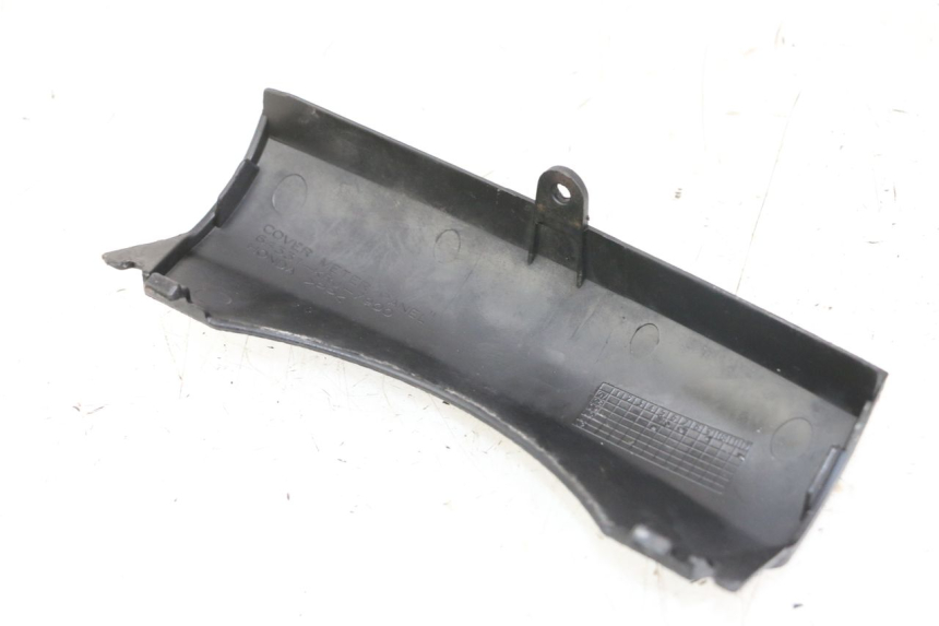 photo de FRONTVERKLEIDUNG MITTE HONDA FES S-WING SWING 125 (2007 - 2015) - Zoom auf Gebrauchszustand