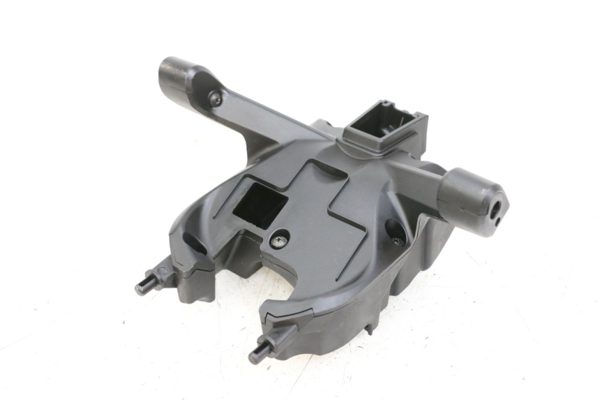 photo de FRONTVERKLEIDUNG MITTE HUSQVARNA SVARTPILEN 401 (2018 - 2023) - Zoom auf Gebrauchszustand