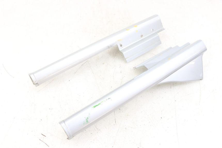 photo de UNTERE VERKLEIDUNGSSCHEIBE VORNE PEUGEOT 103 VOGUE VS2 50 (2004 - 2017) - Hauptansicht