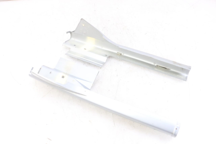 photo de UNTERE VERKLEIDUNGSSCHEIBE VORNE PEUGEOT 103 VOGUE VS2 50 (2004 - 2017) - Gesamtansicht des Produkts