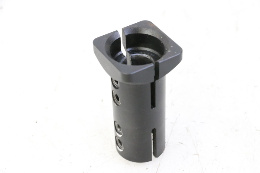 photo de VORDERER UNTERE VERBINDUNGSTEIL DUALTRON AMINIA 1 - Detailansicht des Bauteils