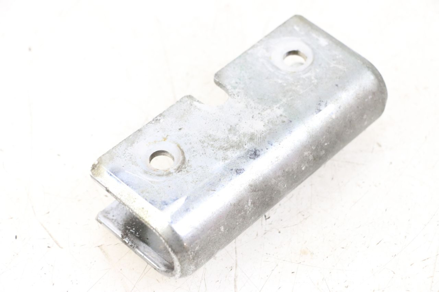 photo de VERKLEIDUNG VORNE MITTE HYOSUNG GV AQUILA 125 (2000 - 2009) - Zoom auf Gebrauchszustand