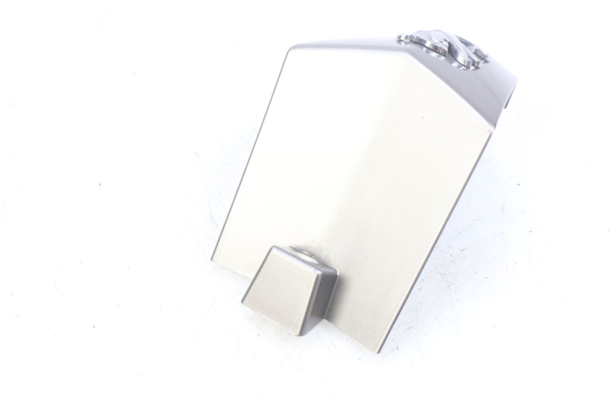 photo de UNTERE VERKLEIDUNGSSCHEIBE VORNE PEUGEOT CITYSTAR AIR 125 (2014 - 2017) - Alternative Perspektive