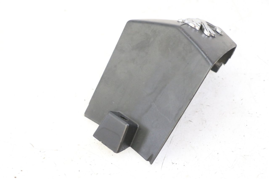 photo de UNTERE VERKLEIDUNGSSCHEIBE VORNE PEUGEOT CITYSTAR 50 (2013 - 2017) - Technische Nahaufnahme