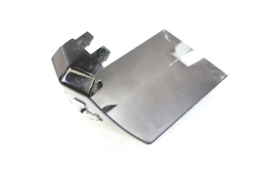 photo de UNTERE VERKLEIDUNGSSCHEIBE VORNE PEUGEOT CITYSTAR 50 (2013 - 2017) - Alternative Perspektive