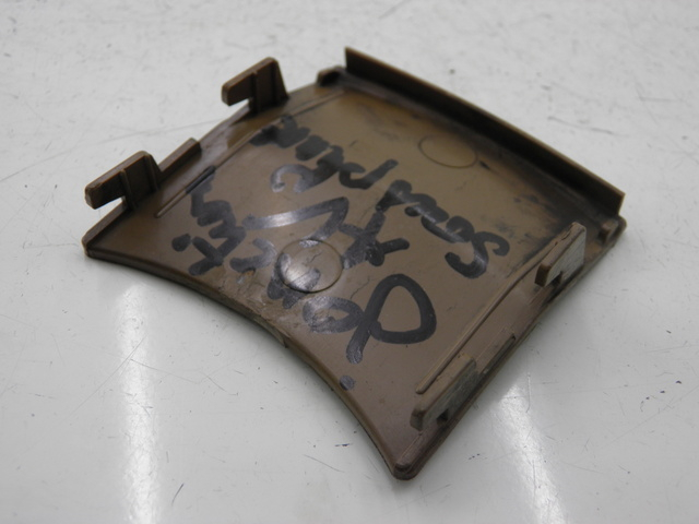 photo de VERKLEIDUNG VORNE MITTE HONDA SH 125 (2005 - 2008) - Detailansicht des Bauteils