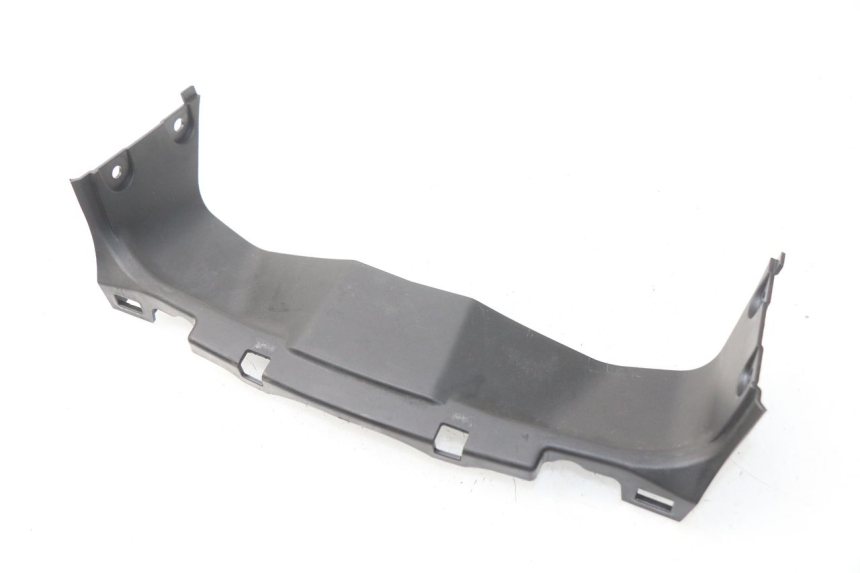 photo de VERKLEIDUNG VORNE MITTE HONDA INTEGRA NC D 750 (2016 - 2018) - Zoom auf Gebrauchszustand