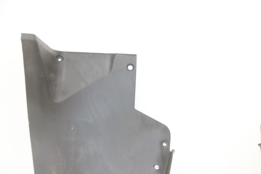 photo de UNTERE VERKLEIDUNGSSCHEIBE VORNE PIAGGIO MP3 LT 300 (2010 - 2016) - Kennzeichnungen und Originalreferenzen