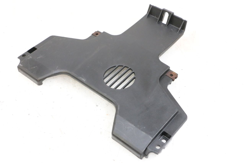 photo de VERKLEIDUNG VORNE MITTE PIAGGIO MP3 500 (2011 - 2015) - Alternative Perspektive