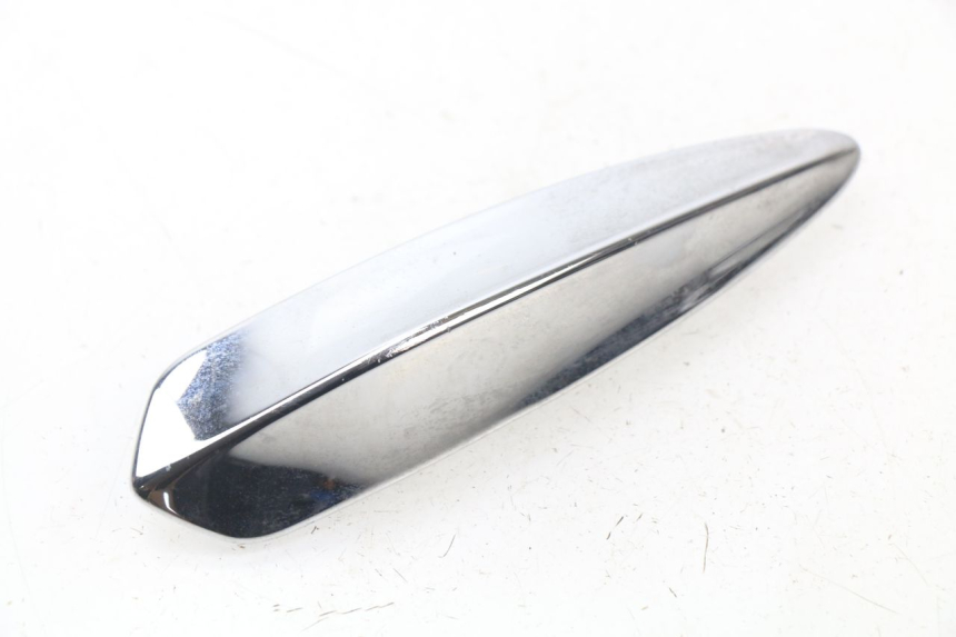 photo de VERKLEIDUNG VORNE MITTE PIAGGIO PRIMAVERA 125 (2013 - 2021) - Hauptansicht