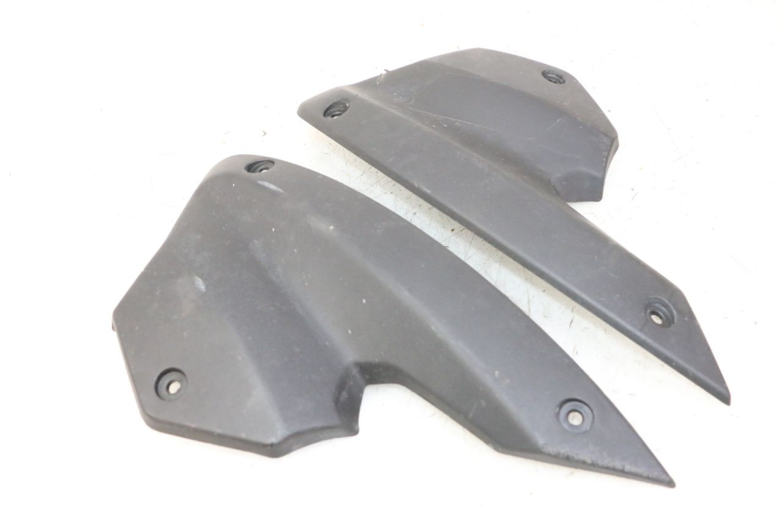 photo de VERKLEIDUNG VORNE MITTE PEUGEOT STREETZONE I NAKED 2T 50 (2018 - 2020) - Technische Nahaufnahme