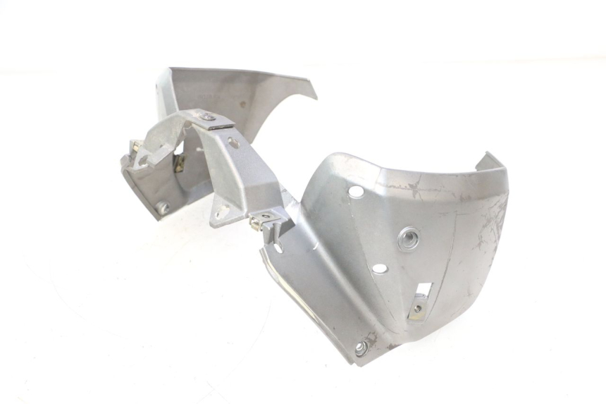 photo de UNTERE VERKLEIDUNG VORDERSEITE VERBINDUNG PEUGEOT TREKKER 50 (1995 - 2004) - Oberflächenzustand und Material