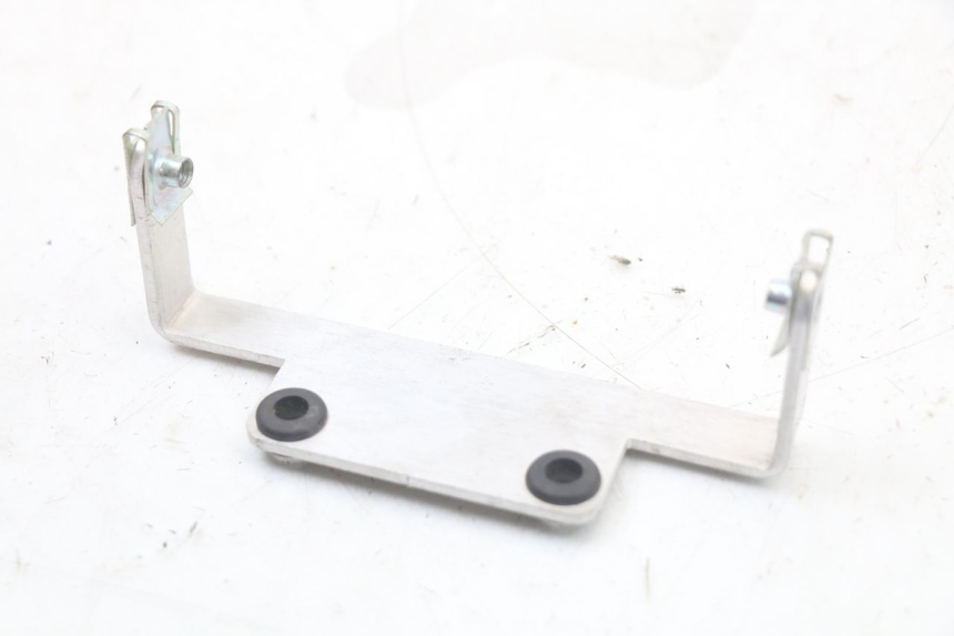 photo de VERKLEIDUNG VORNE MITTE VENT DERAPAGE 50 (2018 - 2023) - Alternative Perspektive