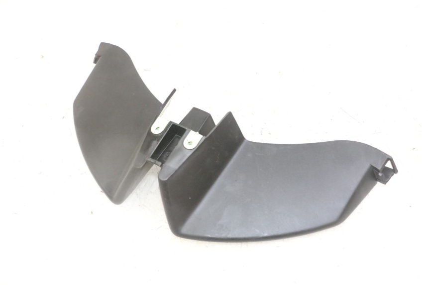 photo de FRONTVERKLEIDUNG MITTE PEUGEOT JET FORCE CARBU 50 (2003 - 2016) - Hauptansicht