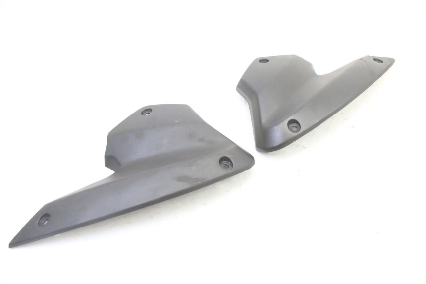 photo de VORDERE VERKLEIDUNGSVERBINDUNG PEUGEOT KISBEE 4T 50 (2018 - 2022) - Alternative Perspektive