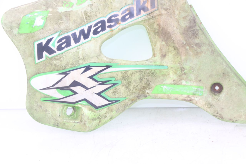 photo de VORDERE VERKLEIDUNGSVERBINDUNG KAWASAKI KX 250 (1994 - 1998) - Zoom auf Komponenten