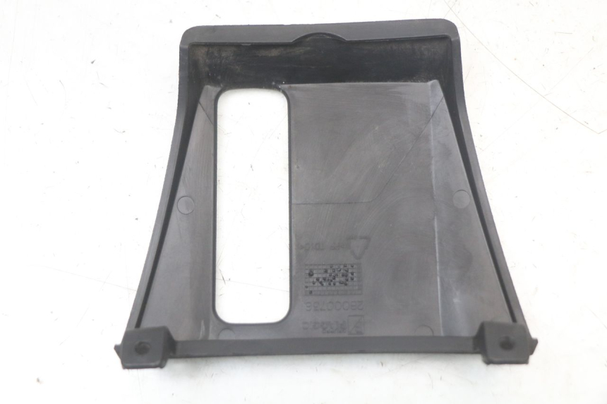 photo de FRONTVERKLEIDUNG MITTE PIAGGIO MP3 HPE 350 (2018 - 2020) - Technische Nahaufnahme