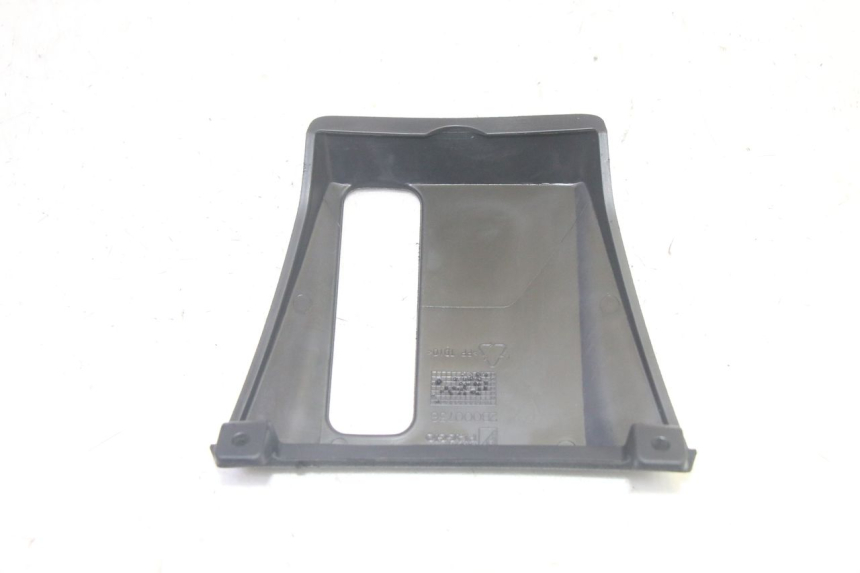 photo de FRONTVERKLEIDUNG MITTE PIAGGIO MP3 HPE 350 (2018 - 2020) - Alternative Perspektive