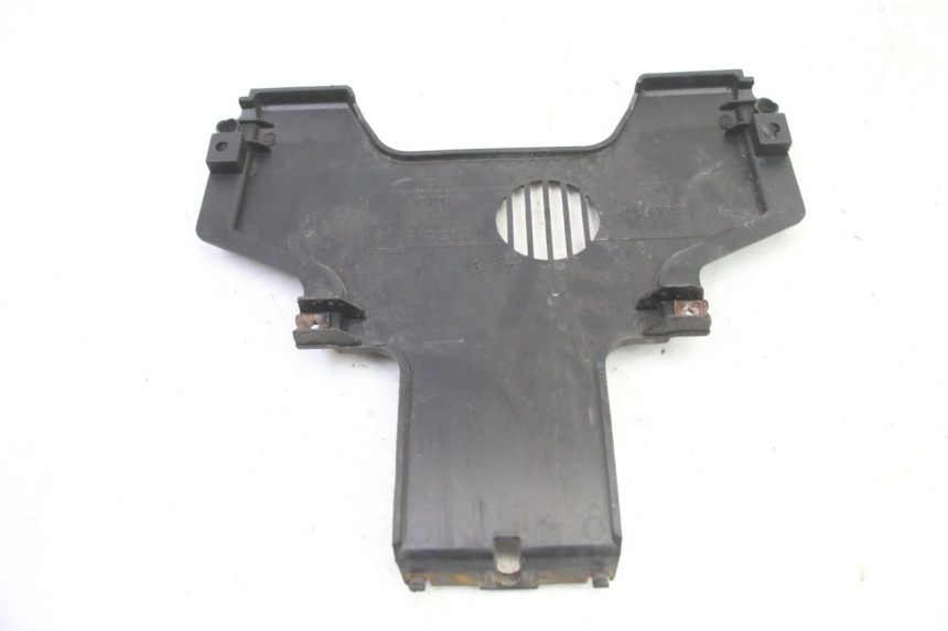 photo de FRONTVERKLEIDUNG MITTE PIAGGIO MP3 500 (2014 - 2017) - Zoom auf Gebrauchszustand