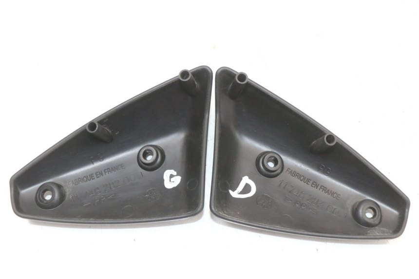 photo de FRONTVERKLEIDUNG MITTE PEUGEOT TREKKER TKR 50 (2005 - 2014) - Zoom auf Gebrauchszustand